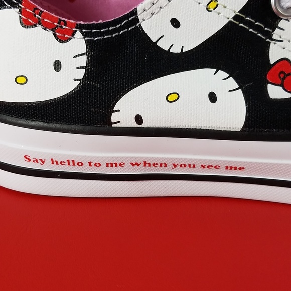 CONVERSE x HELLO KITTY Shoes 162947C Wms Sz 5.5 - Picture 3 of 8
